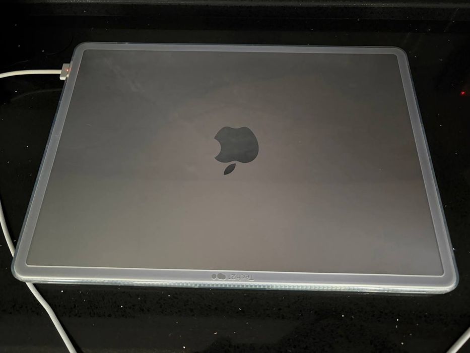 Макбук Состояние новое