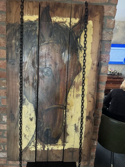 Авторска работа-глава на кон