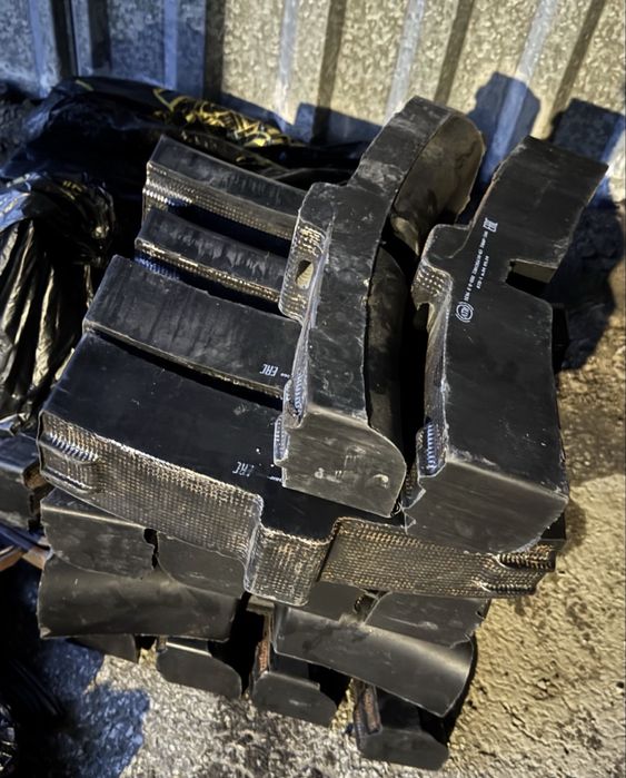 Колодка композиционная 25610Н