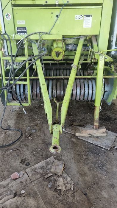 Claas Rollant 66