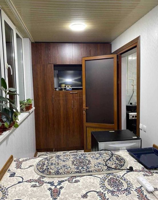 Срочно 2х Октяабирь сдаётся