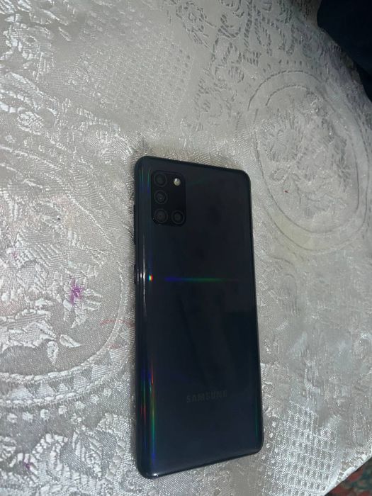 Samsung A 31 ideal holatda sotiladi