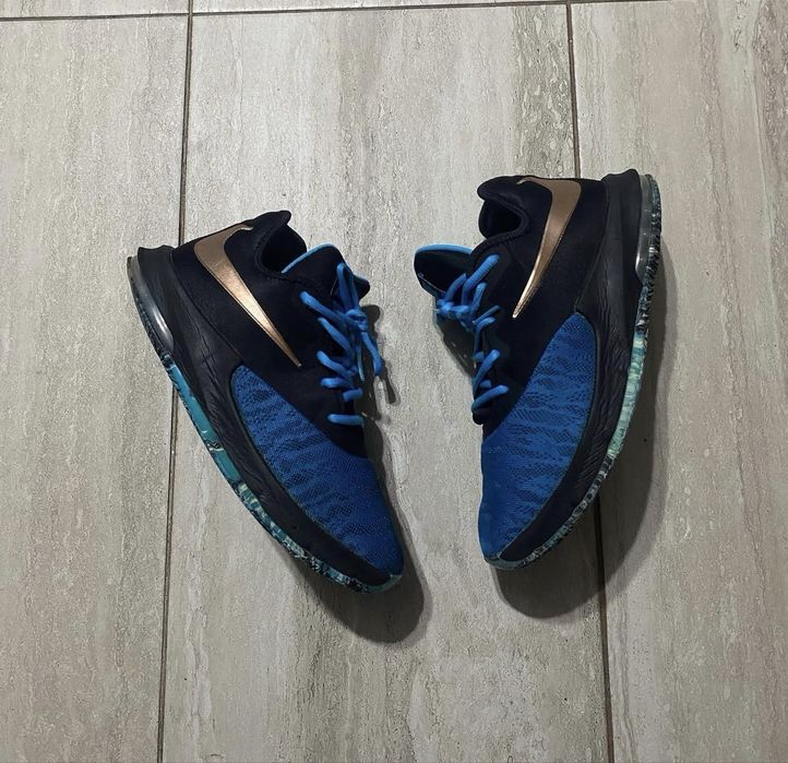 Adidasi Nike in stare buna