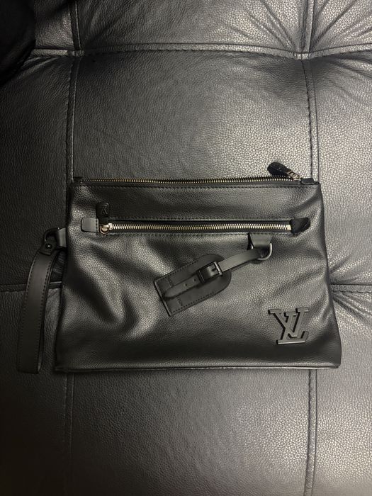 Louis Vuitton Clutch