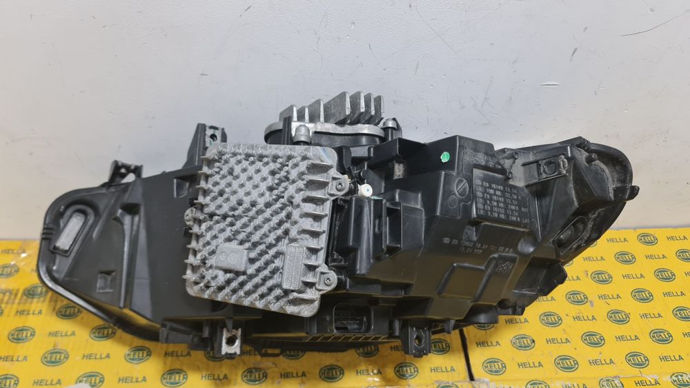 Far dreapta led BMW 4 F32 F33 F36 M4 facelift lci 7476206 complet