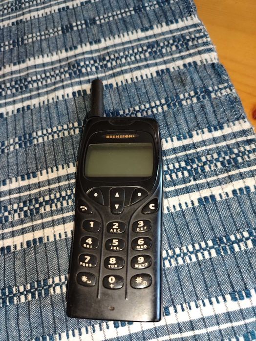 мобифон Benefon Dragon