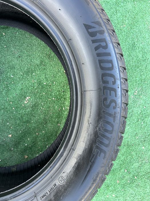 1 лятна гума bridgestone 215 55 16