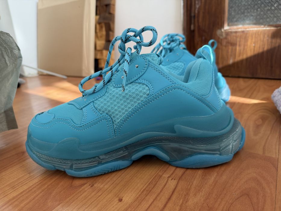 Оригинални Balenciaga Triple S blue / Баленсиага трипъл с сини