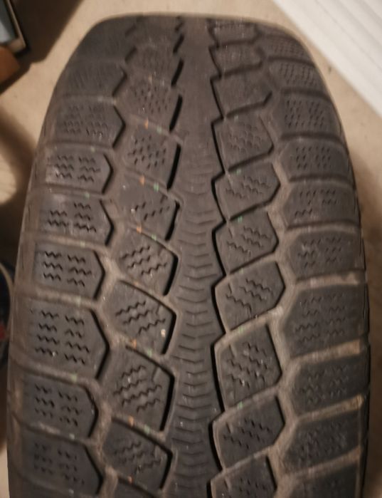 Vând set de roți de iarnă pentru Duster