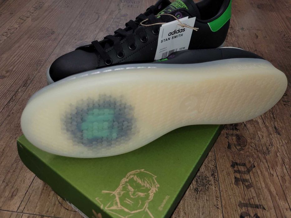 Оригинални Маратонки *ADIDAS STAN SMITH & MARVEL HULK * EU44