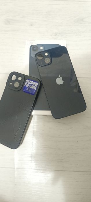 Продам айфон 13 256 гб