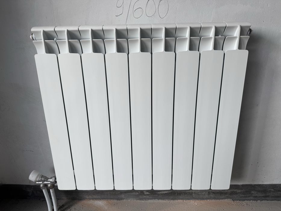 Алуминиев радиатор Nova Florida Big D3 9x600