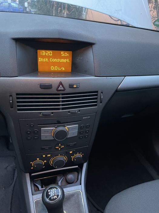 Opel astra H 1.9 cdti 120 cp an 2006 inmatriculat RO