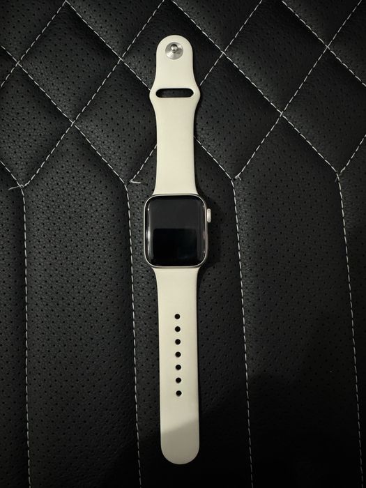 Apple Watch SE 2 44mm GPS Starlight