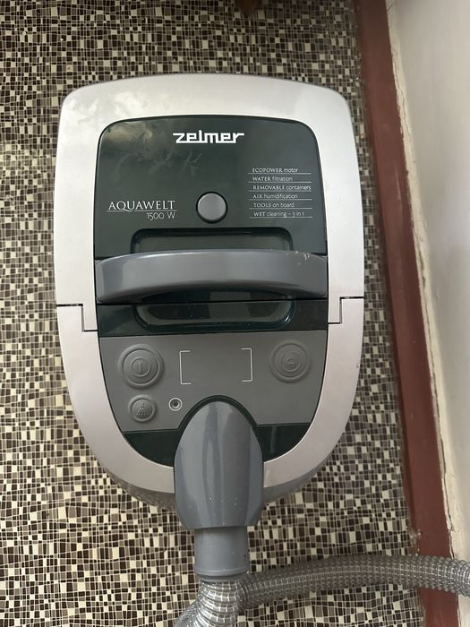 Продается моющий пылесос 3B1 Zelmer
