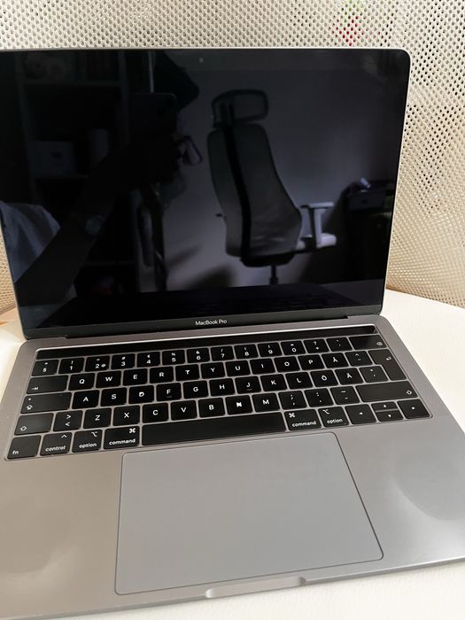 Macbook pro 13” 2019
