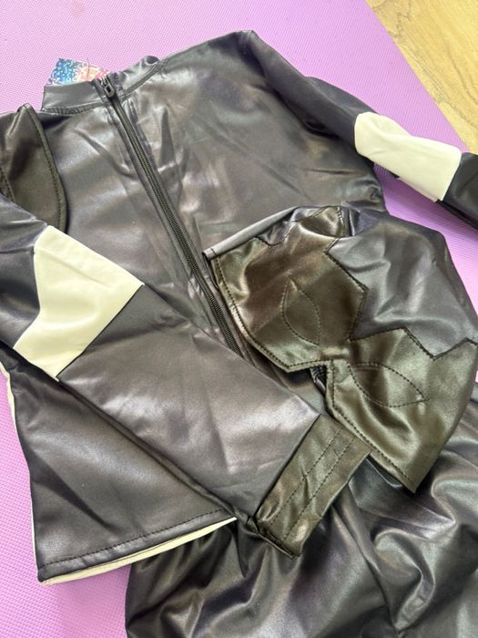 Костюм супергероя