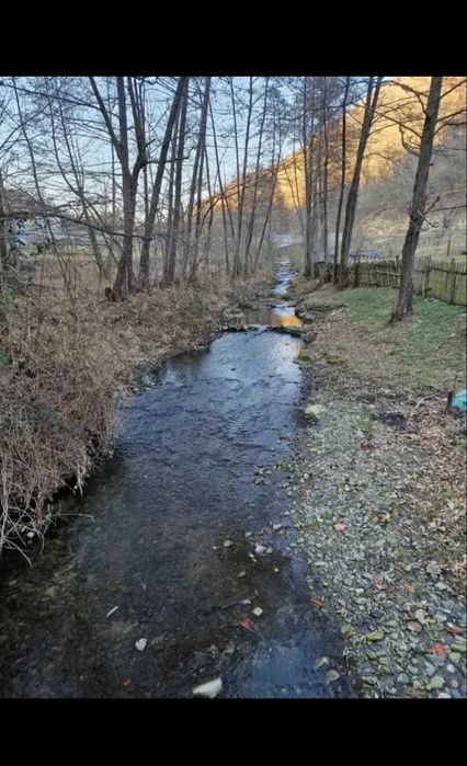Casa de vanzare in zona de munte Mehedinti, com. Podeni