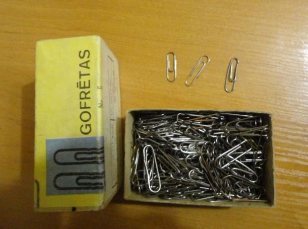 Скрепки в ассортименте