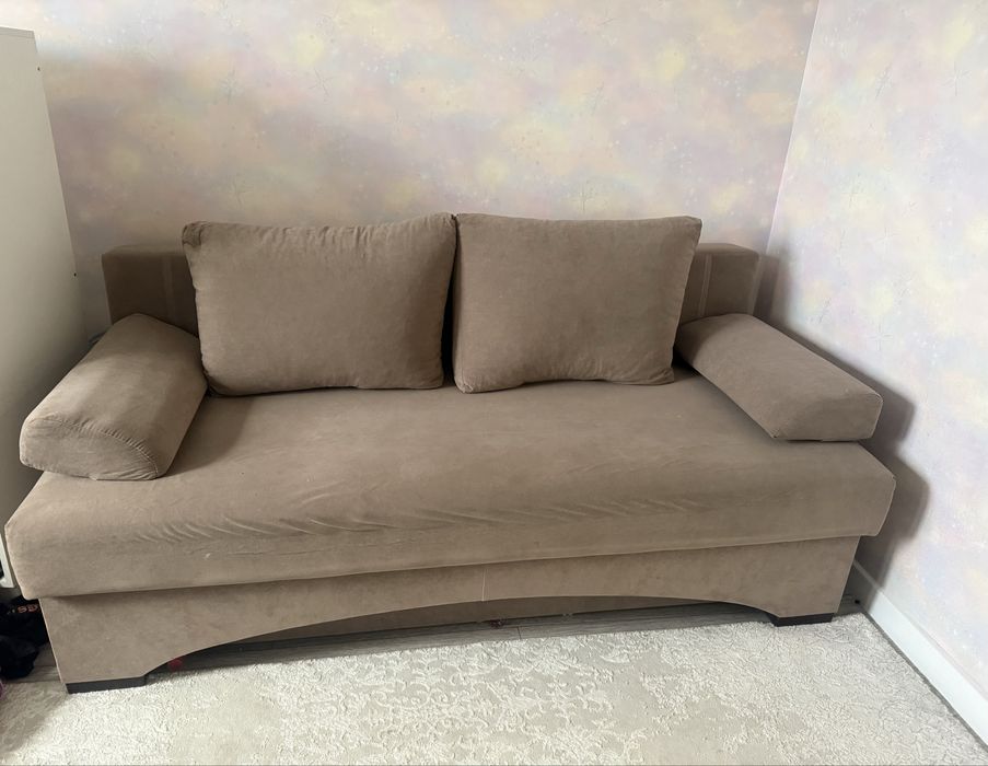 Продам диван книжку