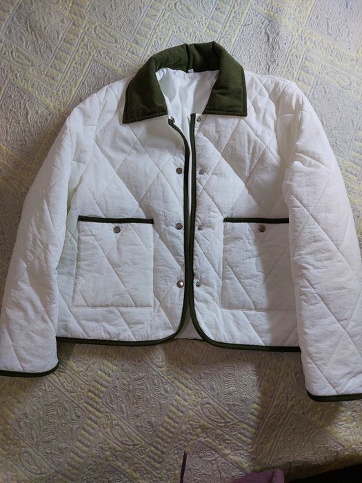 Продам новую куртку