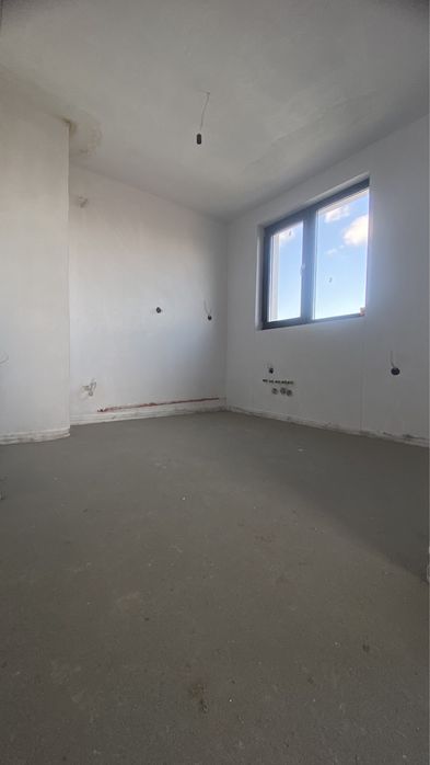 Продава се Тристаен апартамент в Пловдив, Остромила - 114 кв.м за 1202 €/кв.м - Снимка #3