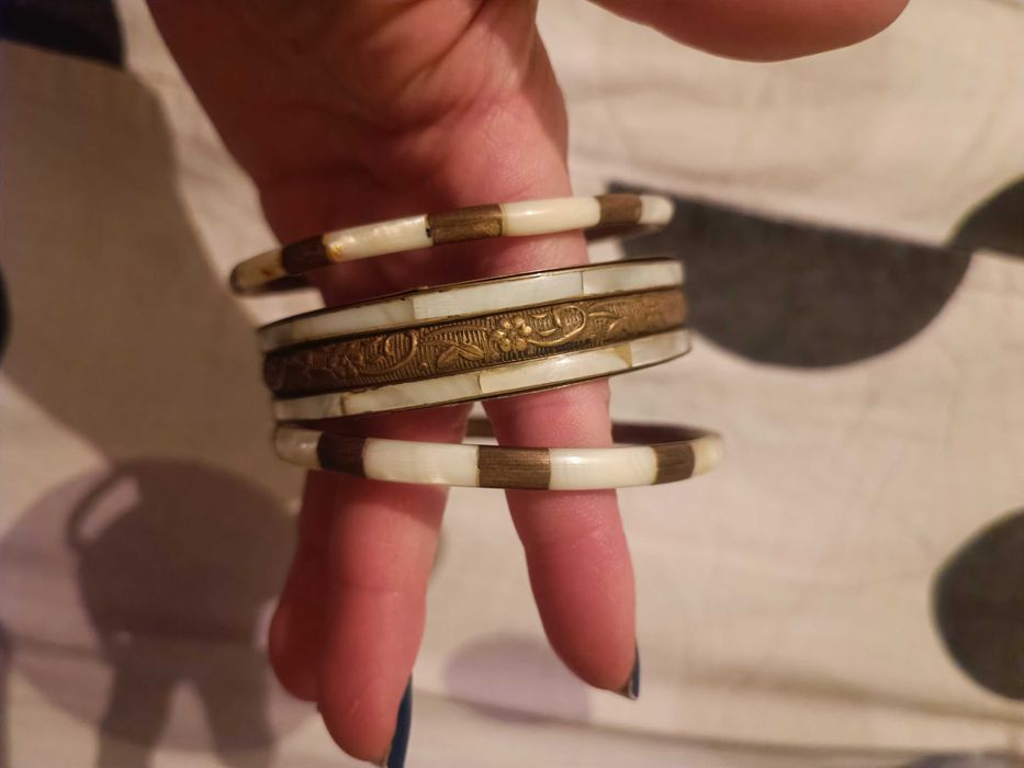 Дамски аксесоари