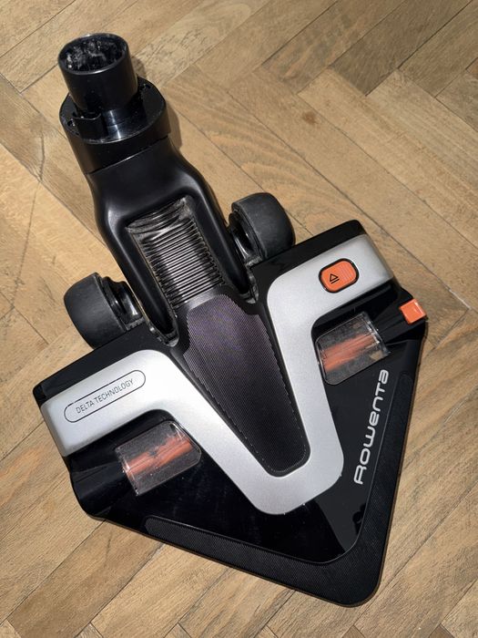 Aspirator vertical Rowenta