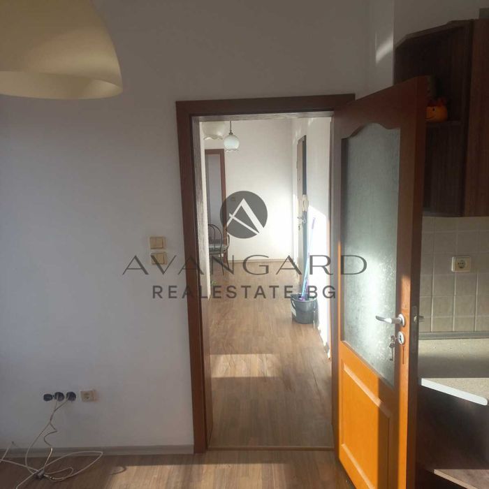 Продава се Двустаен апартамент в Пловдив, Център - 77 кв.м за 1723 €/кв.м - Снимка #3