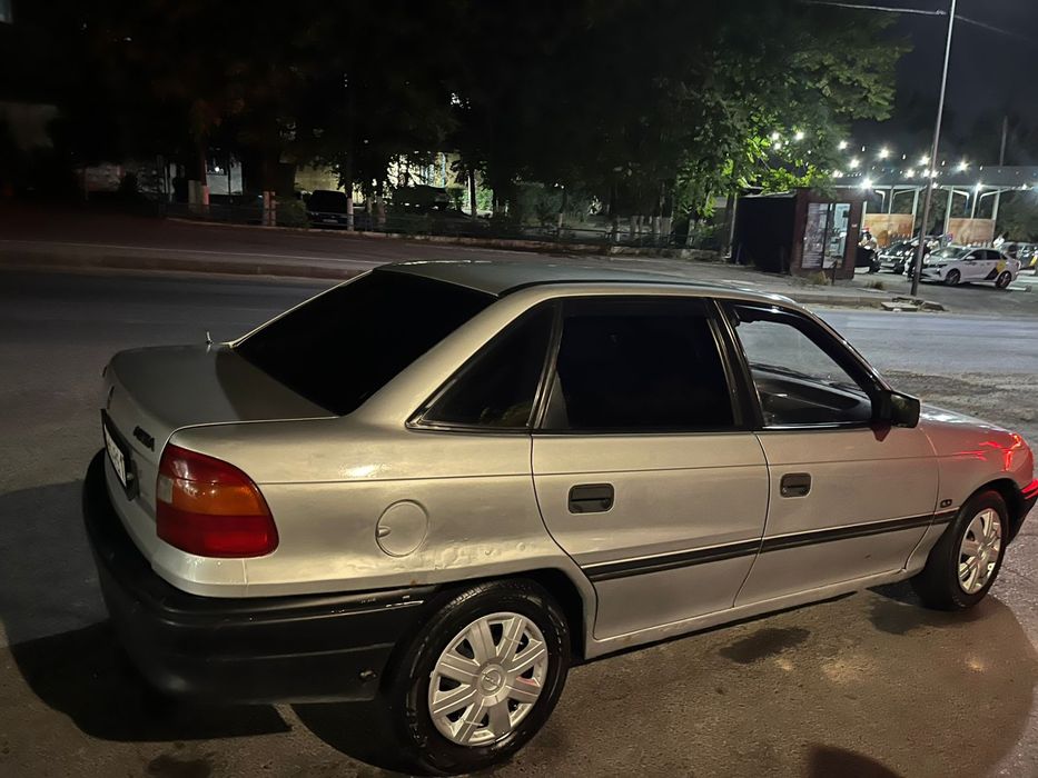 Opel astra f 1992