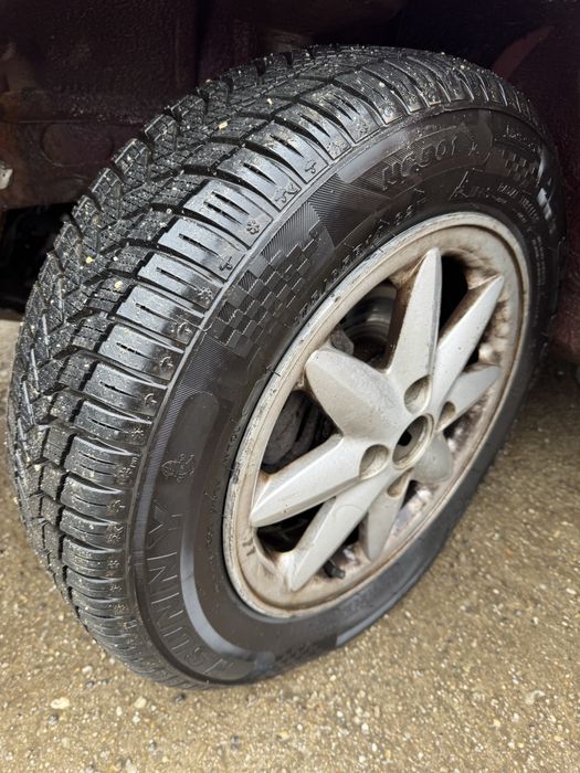 Anvelope cu jante Renault Clio