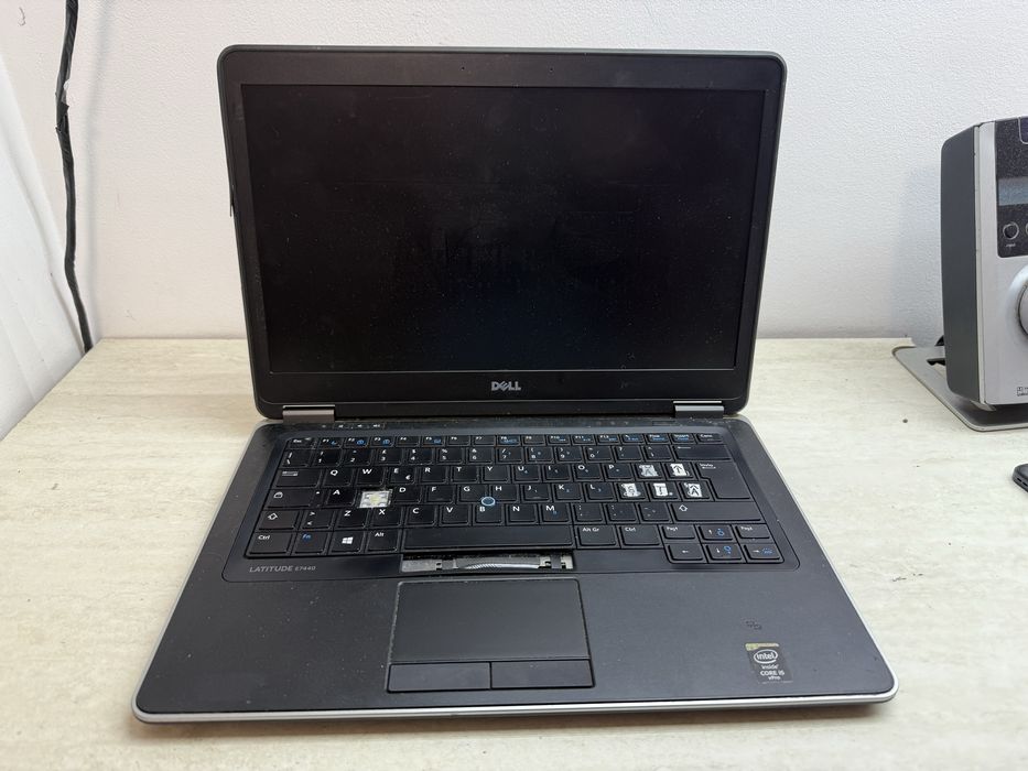 Dezmembrez Lenovo V14-IIL T470s V330 V130 Dell 7290 5490 HP 440 G6