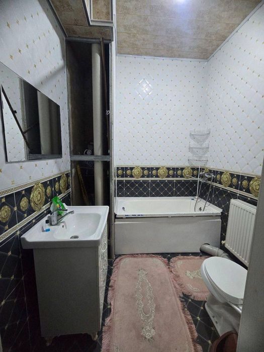 Беруний метрога  5минутли йулда квартира  бор