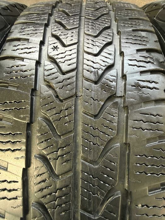 4x Anvelope iarna 215/65 R16C - GoodYear Ultra Grip Cargo