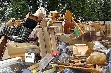 Debarasări apartamente garsoniere poduri