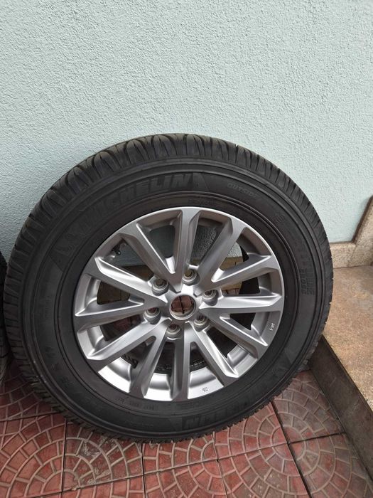 Roti Mitsubishi L200