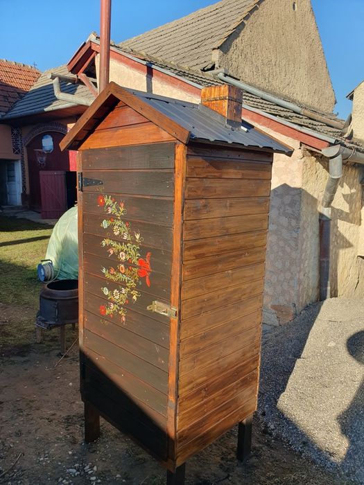 afumatoare traditionala cu generator de fum