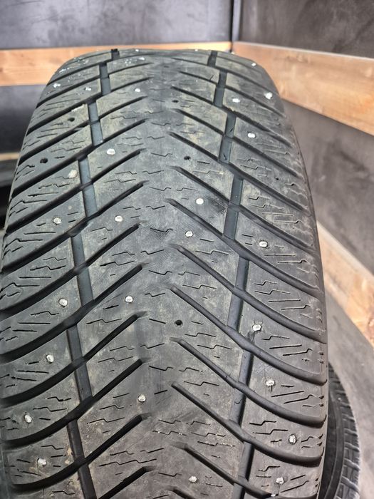 Продам зимние шины