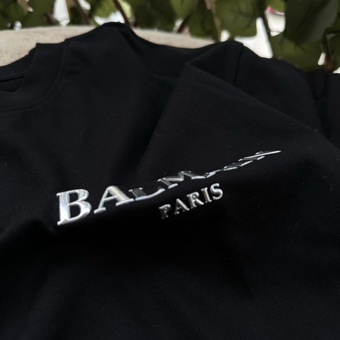 Tricou negru Balmain – logo discret, calitate de top