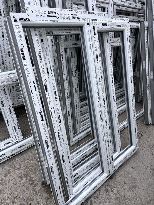 Пвц прозорче прозорец за баня 51/51