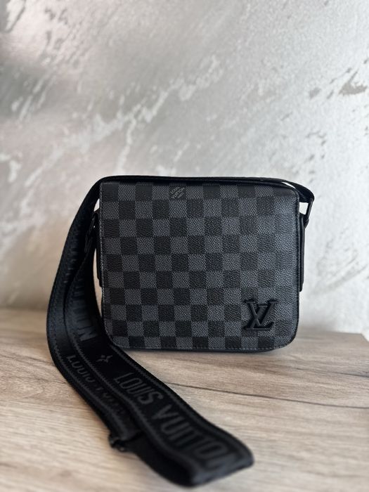Мъжка Чанта / Чанти Louis Vuitton