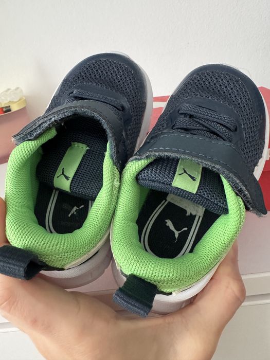 Adidasi Puma bebelusi