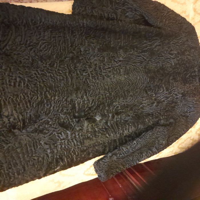 Platon lung blana karakul