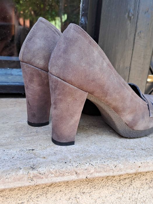 Продавам нови дамски обувки Carla Sanchez