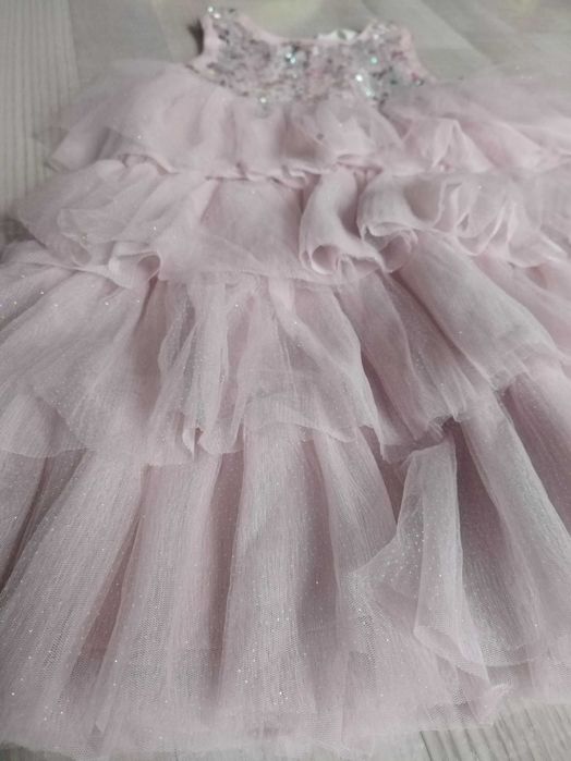 Rochie cu volane H&M pentru fetite