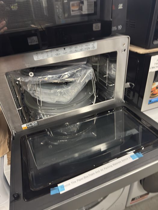 Cuptor cu microunde combinat Bauknecht MW179IN