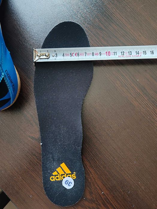 Футболни обувки ADIDAS 11 QUESTRA IN 39  1/3 номер