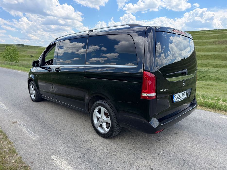 Mercedes V250 Avantgarde ExtraLung 2017 7 Locuri 160.000 Km !!!