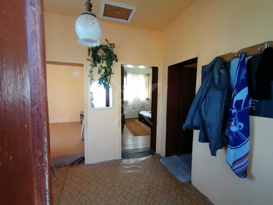 Продава се Къща в Камено - 70 кв.м за 658 €/кв.м - Снимка #4