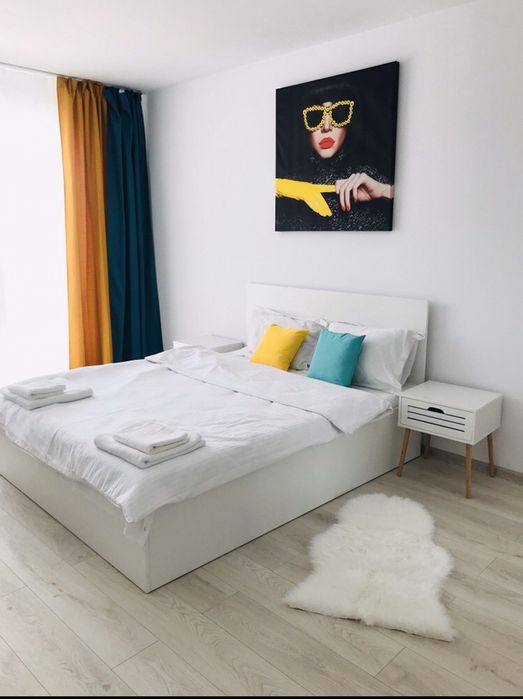 Cazare regim hotelier,zona Coresi Mall.